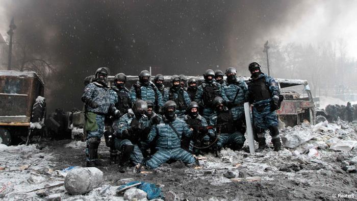 my_mozhem_snesti_maydan_za_chas_esli_budet_komanda_ne_zadumyvayas_-_berkut.jpg